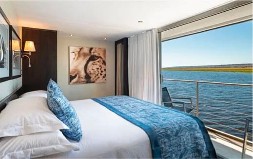 Zambezi Queen, Standard Suite, Namibia, Botswana