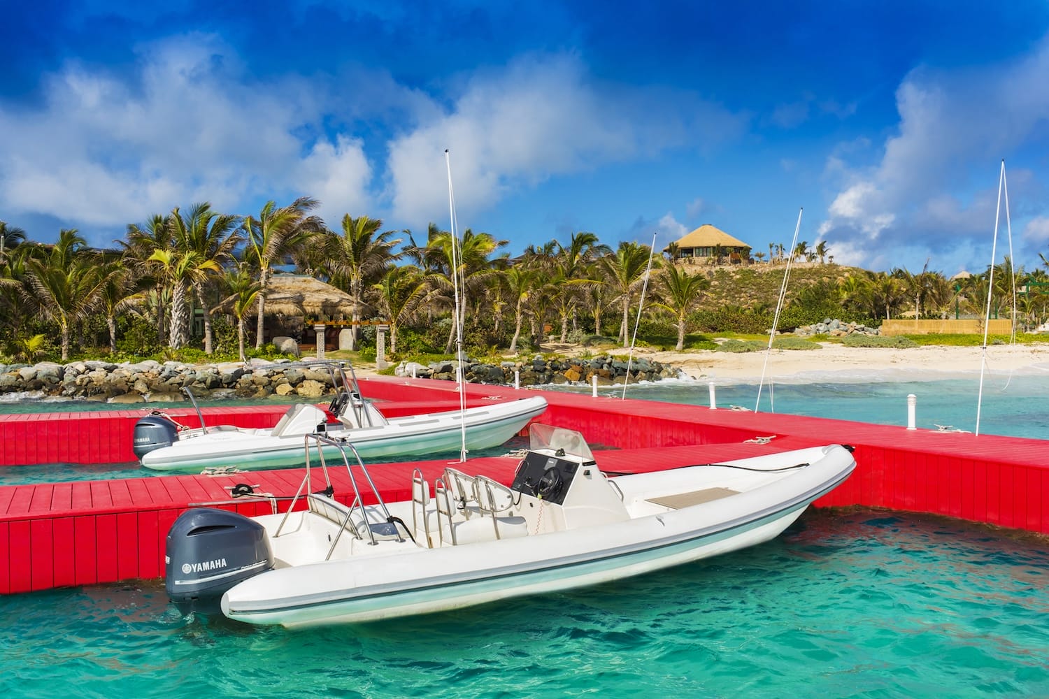 Necker Island, Boote