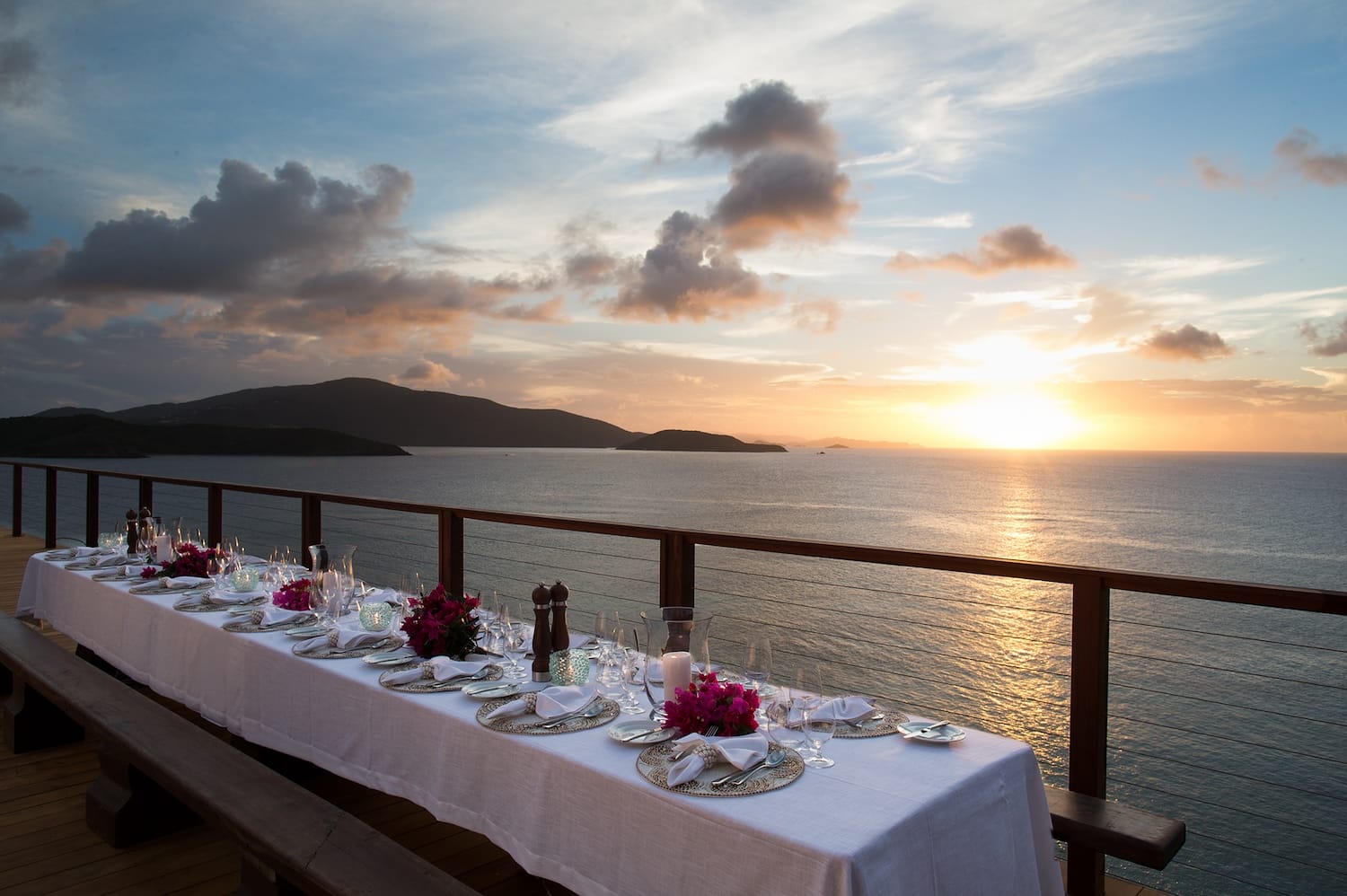 Necker Island, Abendessen auf der Dachterrasse im Großen Haus