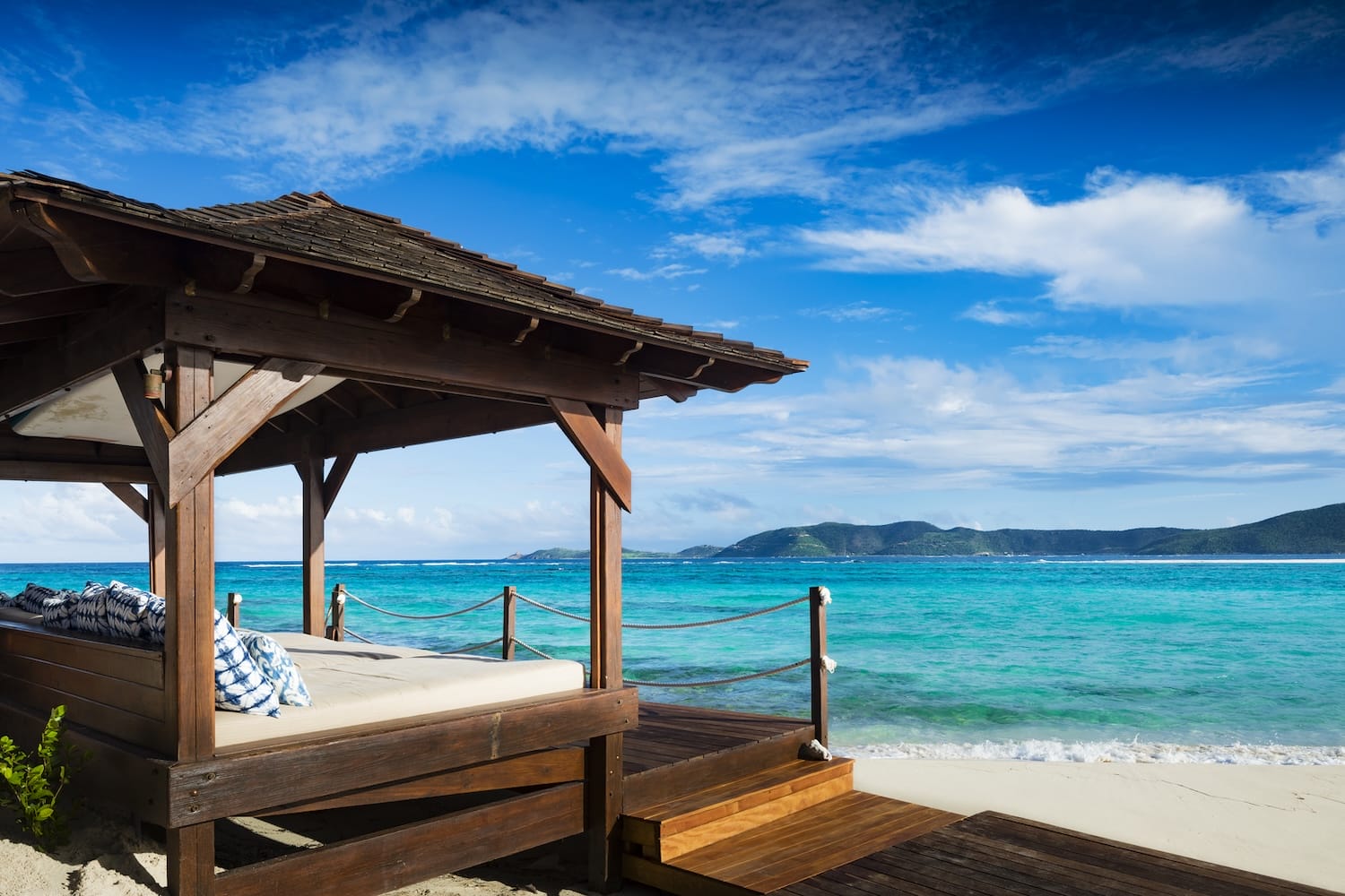 Necker Island, Tagesbett am Strand